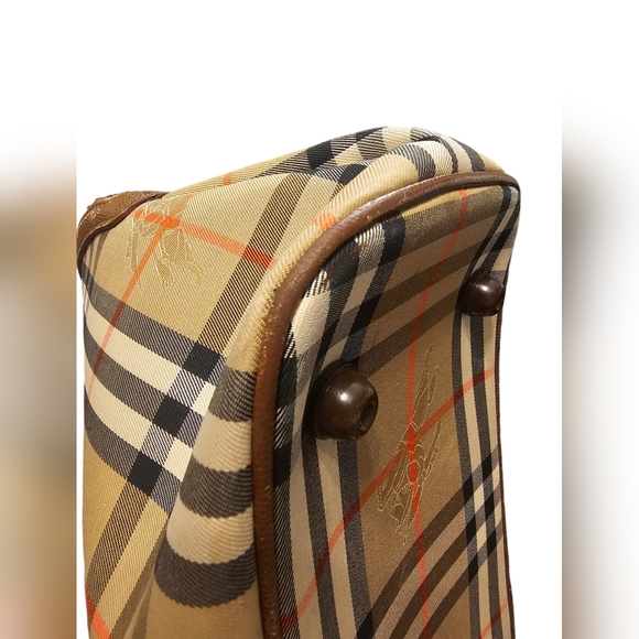 Burberrys Vintage Haymarket Check Crossbody Bag w/ COA - Picture 9 of 12